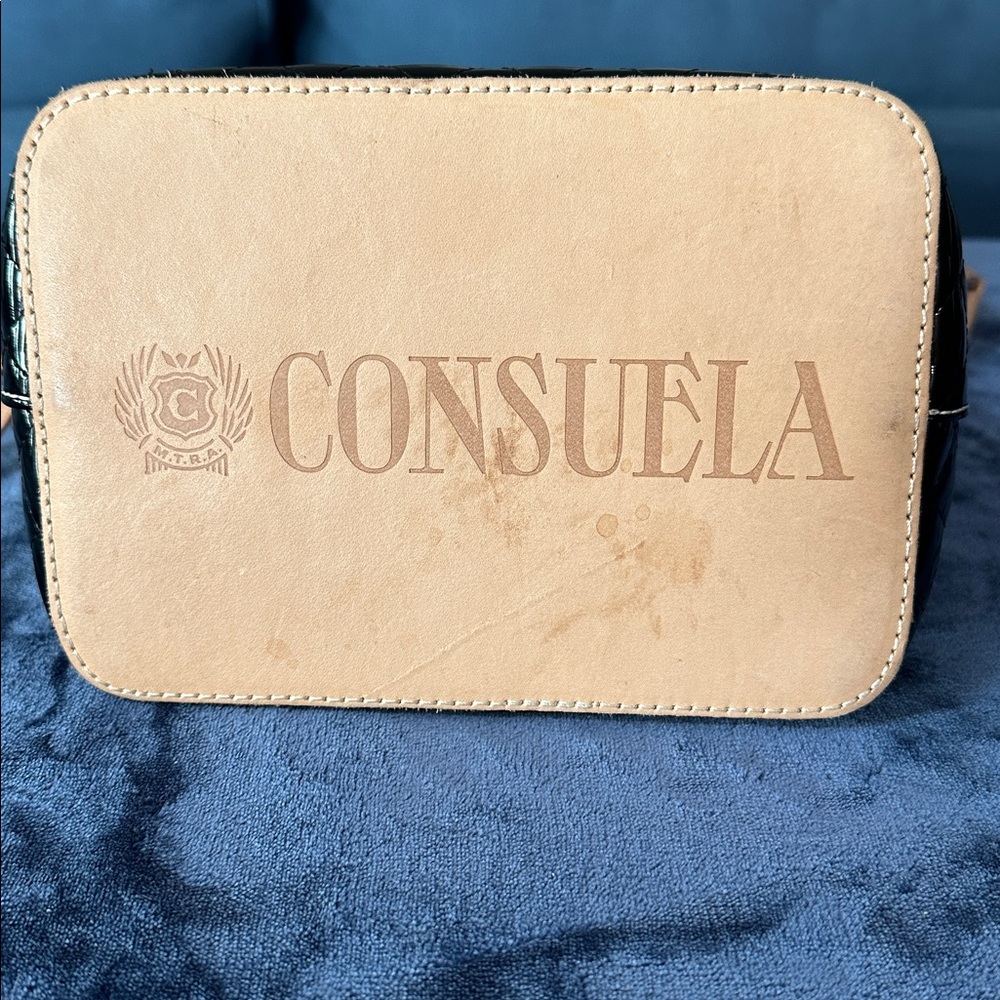 Consuela Jax bucket bag - Picture 6 of 11